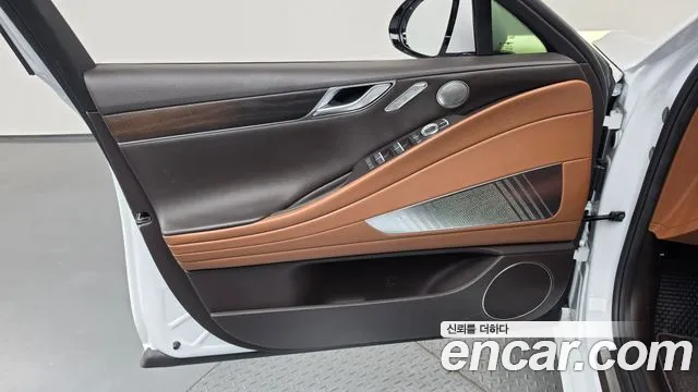Genesis G80 RG3 — Фото автомобиля 13