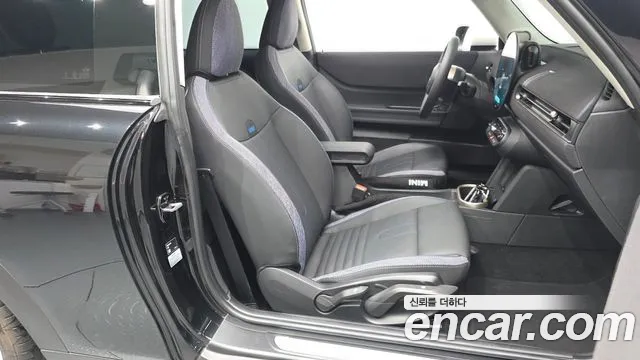 Mini Cooper — Фото автомобиля 11