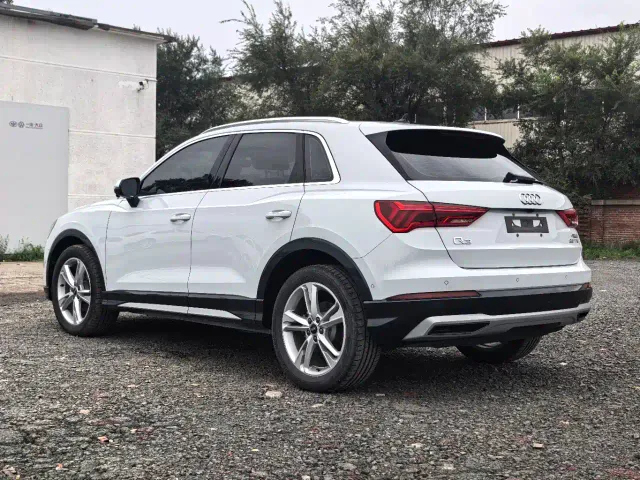Audi Q3 — Фото автомобиля 7