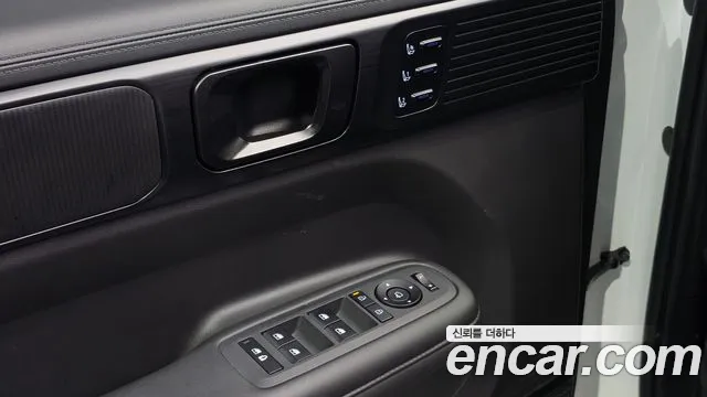 Hyundai Santa Fe MX5 — Фото автомобиля 15