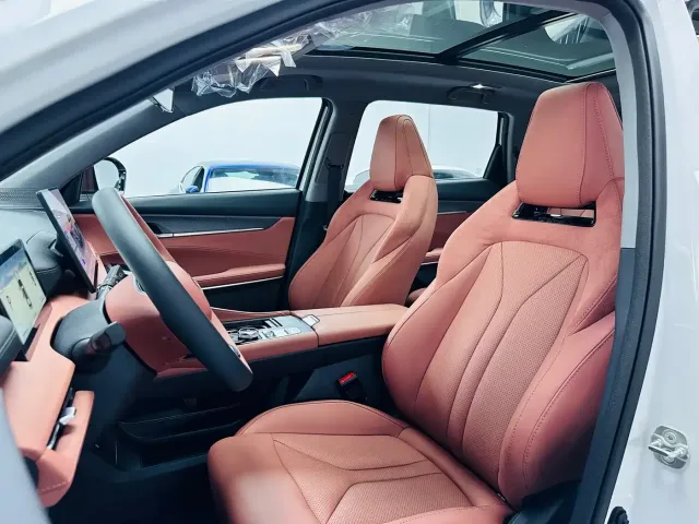 Changan CS75 Plus — Фото автомобиля 10