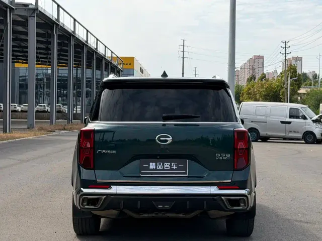 GAC Trumpchi GS8 — Фото автомобиля 12