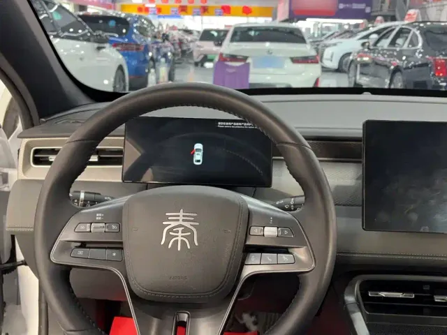 BYD Qin PLUS — Фото автомобиля 3