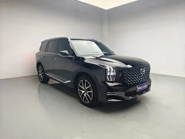 GAC Trumpchi GS8 — Фото автомобиля 16