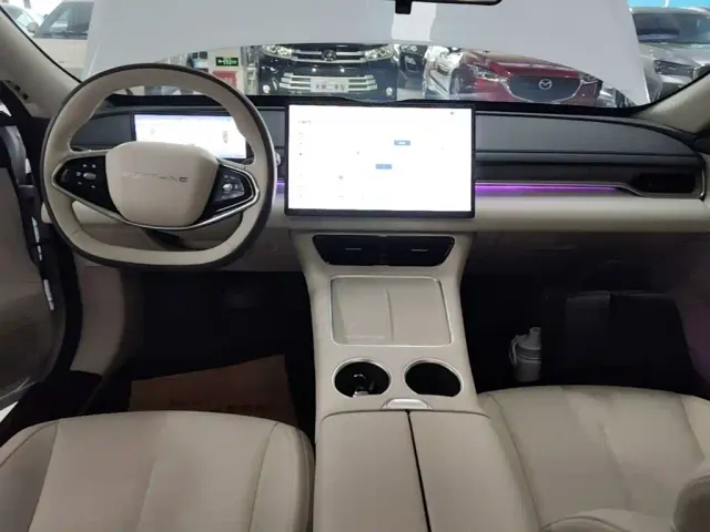 Forthing Xinghai S7 — Фото автомобиля 9