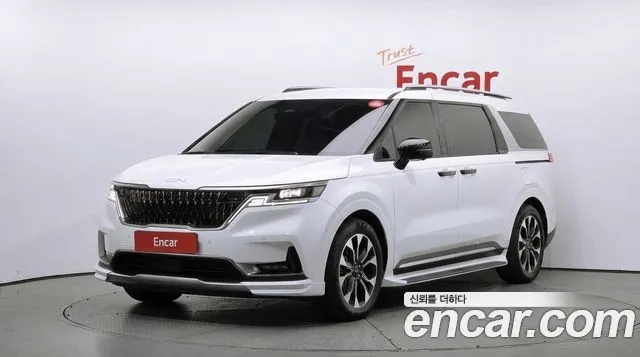 Фотография автомобиля — Kia Carnival 4th Gen