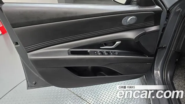 Hyundai AVANTE Новый Avante (CN7) — Фото автомобиля 22