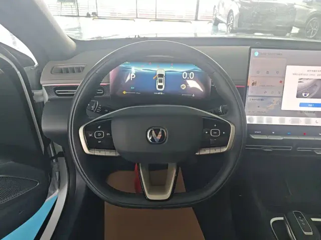 Changan Eado — Фото автомобиля 2