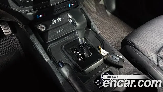 KG_Mobility_Ssangyong Rexton Новый Rexton Sport Khan Дизель 2.2 4WD — Фото автомобиля 9