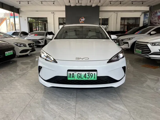BYD Seal 05 DM-i — Фото автомобиля 2