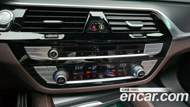 BMW Gran Turismo — Фото автомобиля 17
