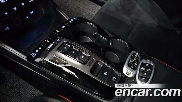 Hyundai Tucson Tucson (NX4) Бензин 1.6 турбо 2WD — Фото автомобиля 8