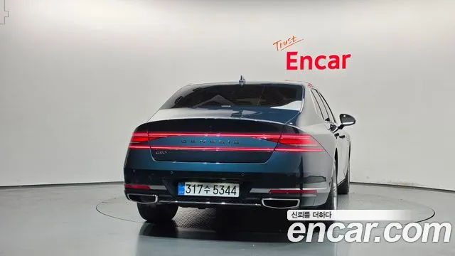 Genesis G90 RS4 — Фото автомобиля 4