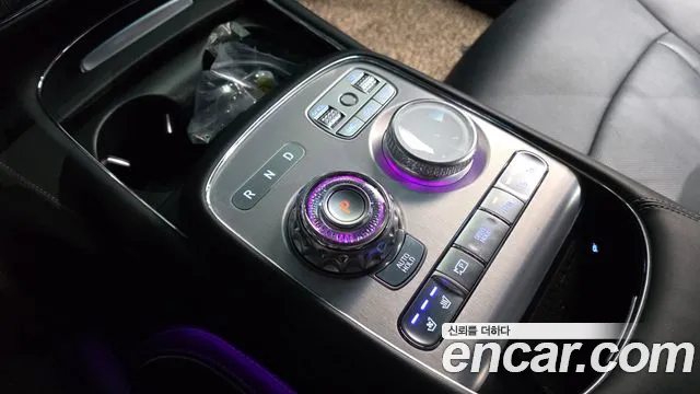 Genesis G90 Бензин 3.5 турбо AWD — Фото автомобиля 8