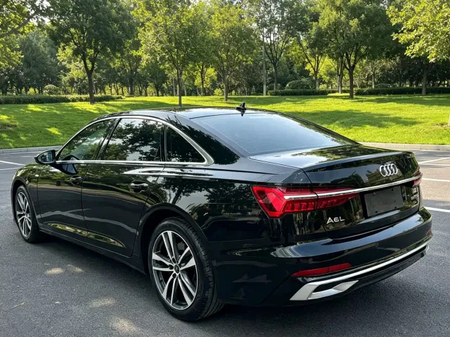 Audi A6L — Фото автомобиля 4