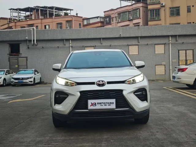 Toyota Wildlander — Фото автомобиля 2