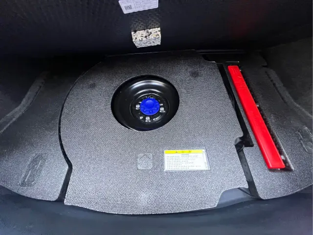 Toyota YARiS L Zhi Xuan — Фото автомобиля 21