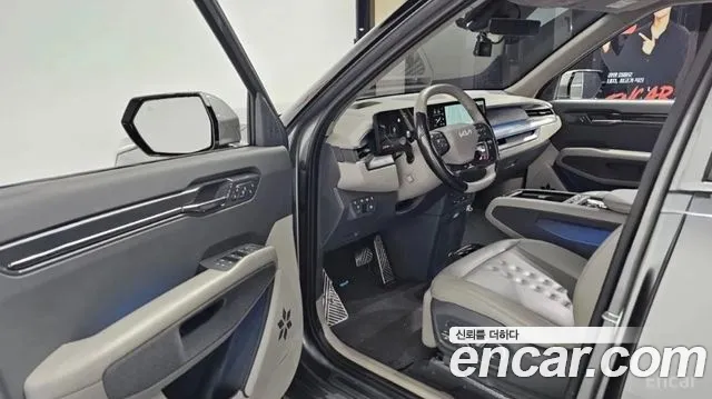 Kia EV9 Long Range 4WD — Фото автомобиля 10