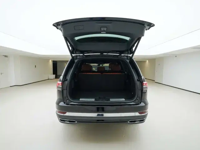 Lincoln Aviator — Фото автомобиля 6