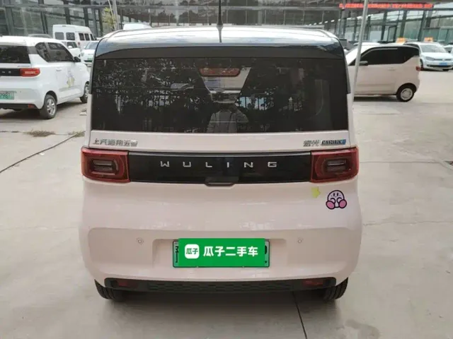 Wuling Hongguang Mini EV — Фото автомобиля 5