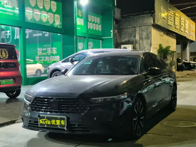 Фотография автомобиля — Honda Accord