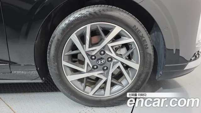 Hyundai Grandeur GN7 — Фото автомобиля 5