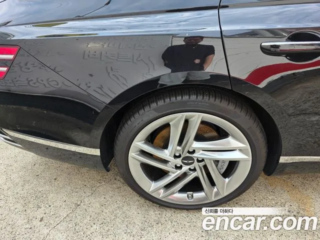 Genesis G80 RG3 — Фото автомобиля 11