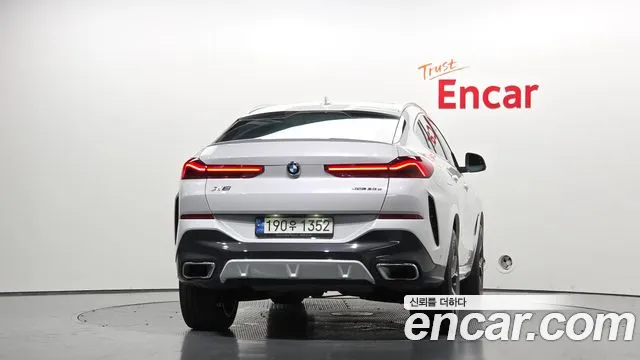 BMW X6 — Фото автомобиля 4