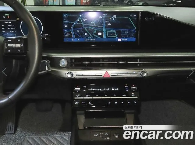 Hyundai Grandeur Grandeur (GN7) 3.5 LPG 2WD (Такси) — Фото автомобиля 11