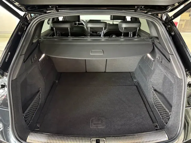 Audi Audi Q5L 2024 Model 40 TFSI Luxury Dynamic — Фото автомобиля 12