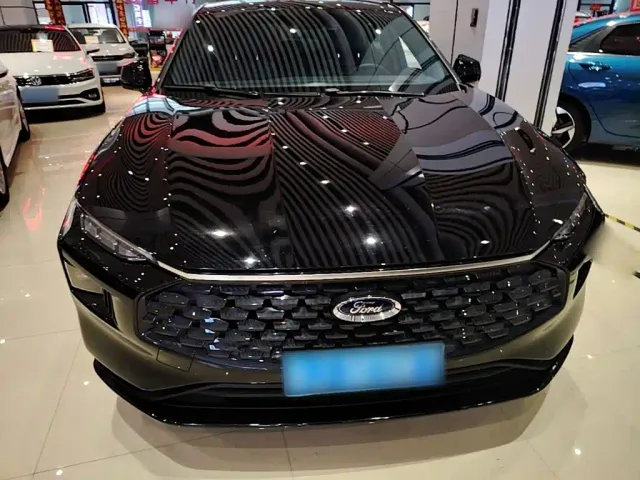 Ford Mondeo — Фото автомобиля 2
