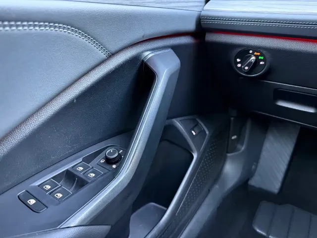 Volkswagen Sagitar — Фото автомобиля 13