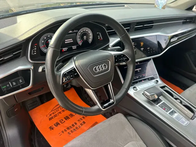 Audi A6L — Фото автомобиля 10