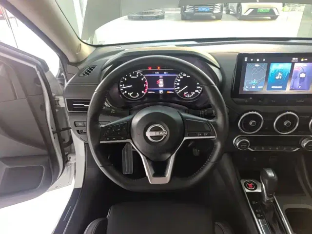 Nissan Sylphy — Фото автомобиля 10