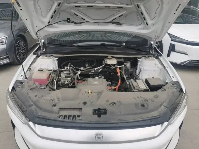 BYD Qin PLUS — Фото автомобиля 19