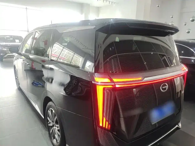 GAC Trumpchi M8 — Фото автомобиля 4