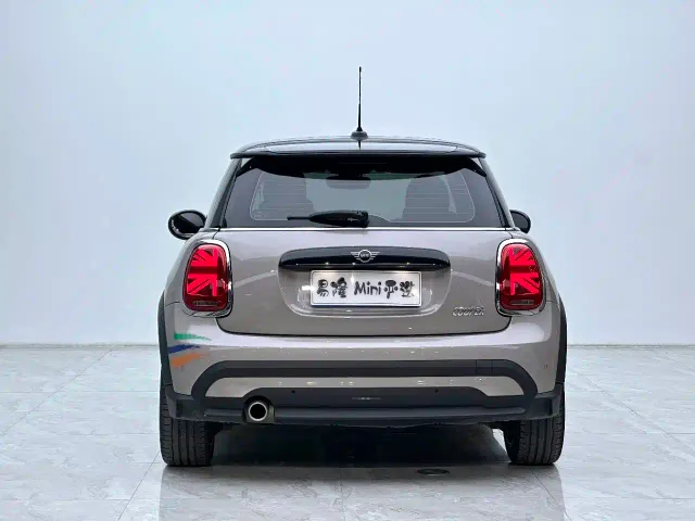 MINI Hatch — Фото автомобиля 5