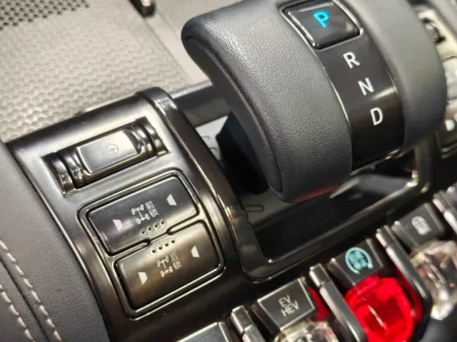 BYD FangChengBao Leopard 5 — Фото автомобиля 9