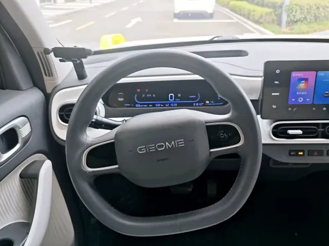 Geely Panda — Фото автомобиля 14