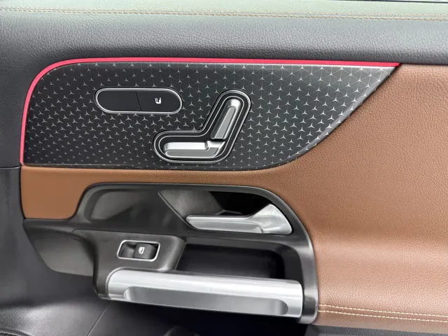 Mercedes-Benz EQB — Фото автомобиля 7