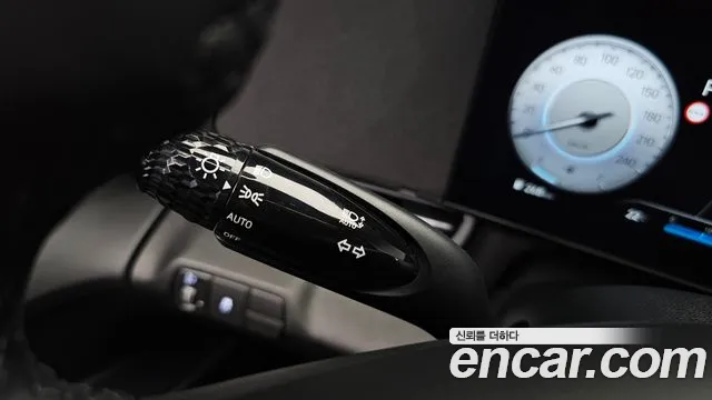 Hyundai AVANTE Новый Avante (CN7) — Фото автомобиля 16
