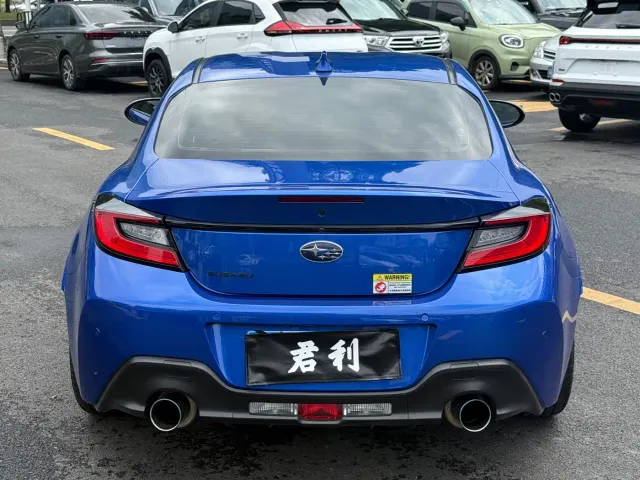 Subaru BRZ — Фото автомобиля 6