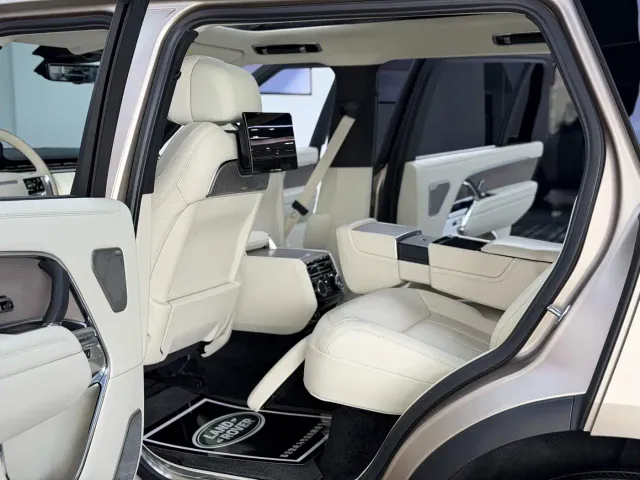 Land Rover Range Rover — Фото автомобиля 11