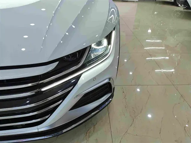 Volkswagen CC — Фото автомобиля 11