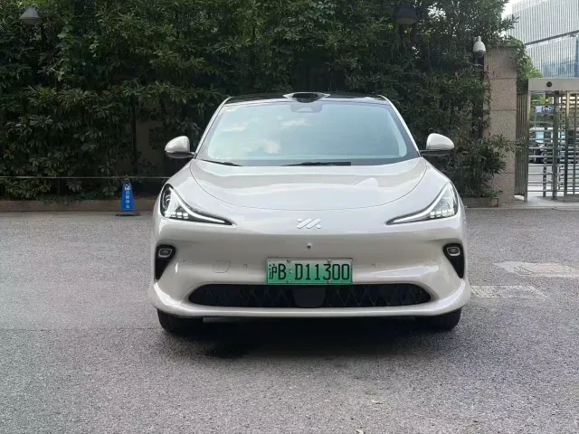 IM Motors LS6 — Фото автомобиля 2