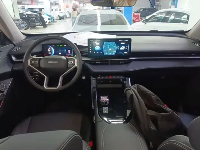 Haval H6 — Фото автомобиля 9