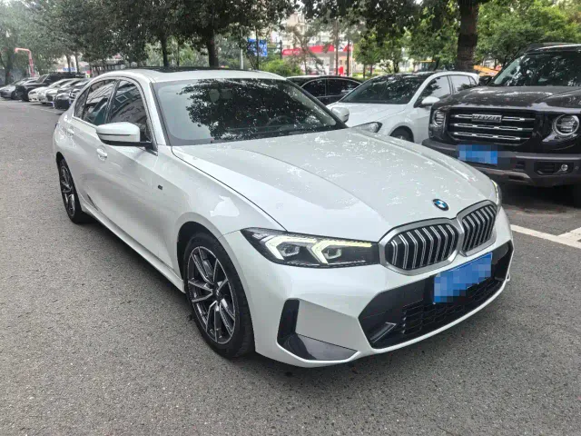BMW 3 Series — Фото автомобиля 3