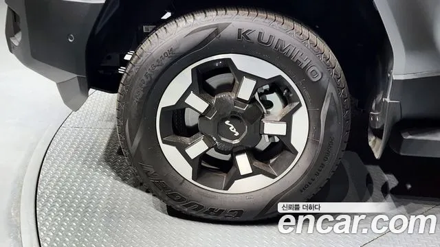 Kia Tasman Tasman 2.5T Бензин 2WD — Фото автомобиля 5