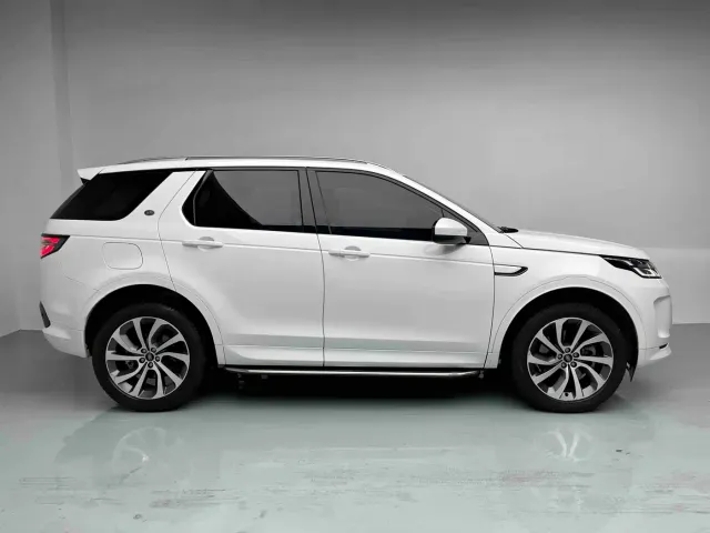 Land Rover Discovery Sport — Фото автомобиля 4