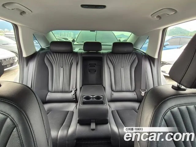 Hyundai Grandeur — Фото автомобиля 10